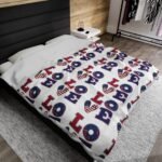 Love USA Velveteen Plush Blanket